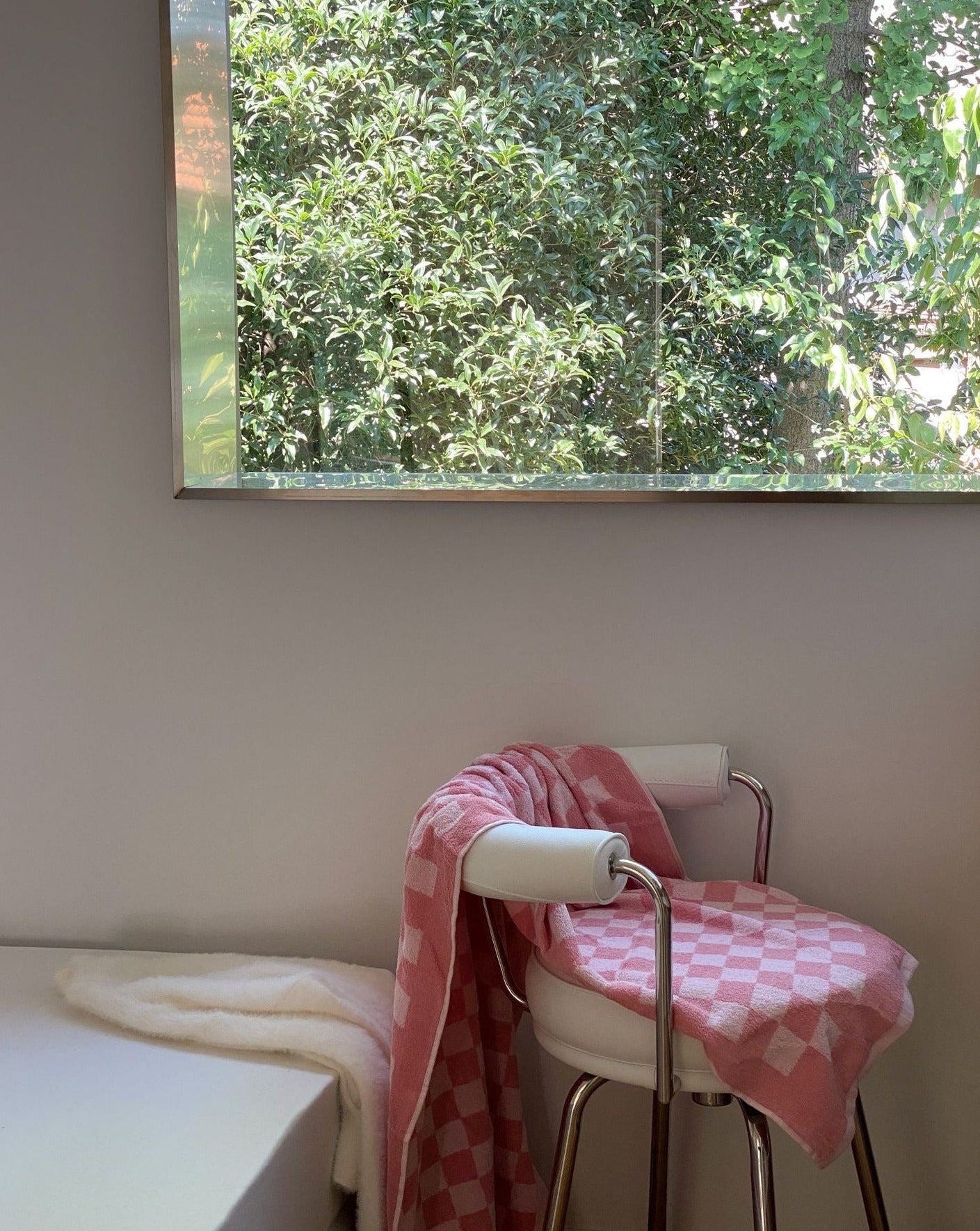 Hochwertiges kariertes Badetuch – Langstapelige Baumwolle für ultimative Weichheit und Saugfähigkeit